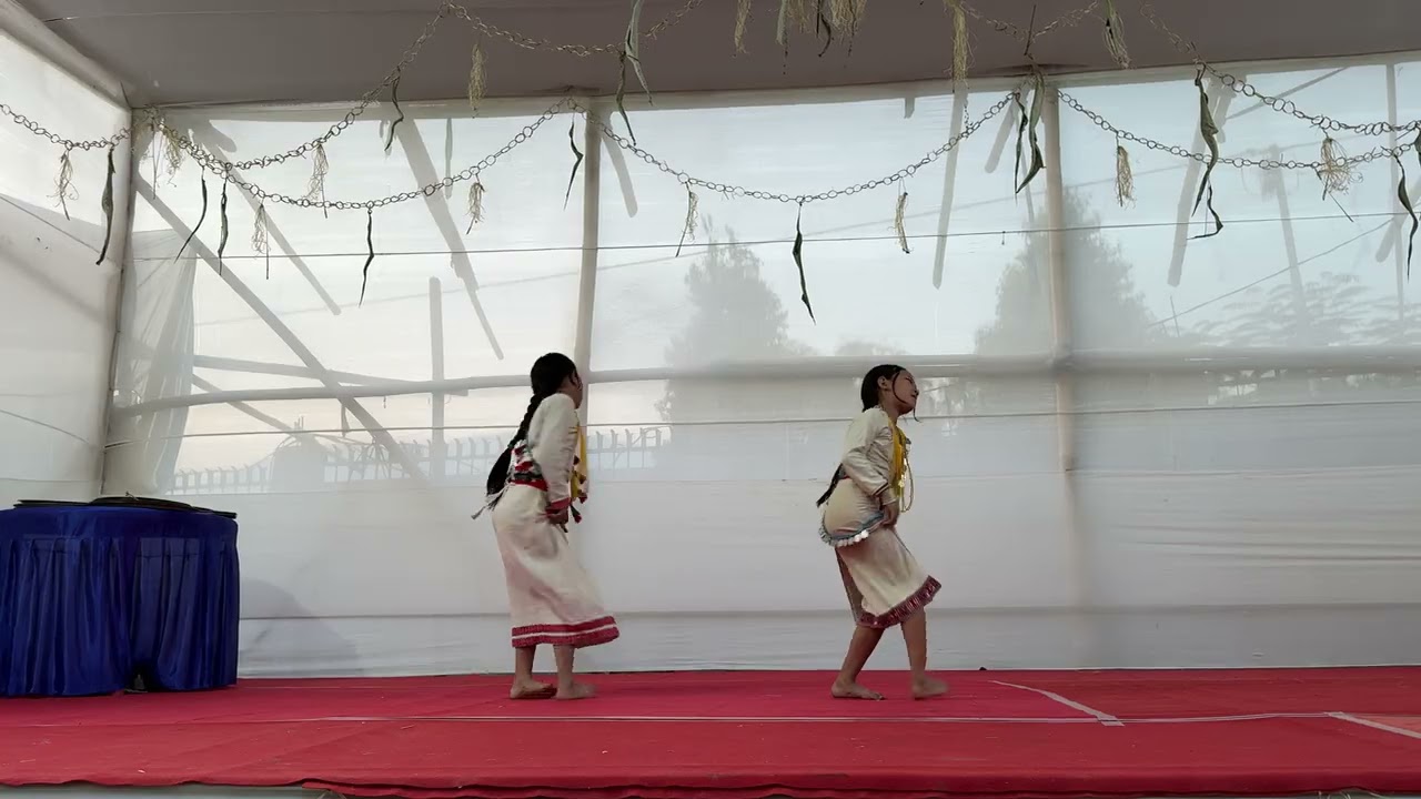 Sisters 👭Song Feriha & song Lisa dance at Nyeda Program 