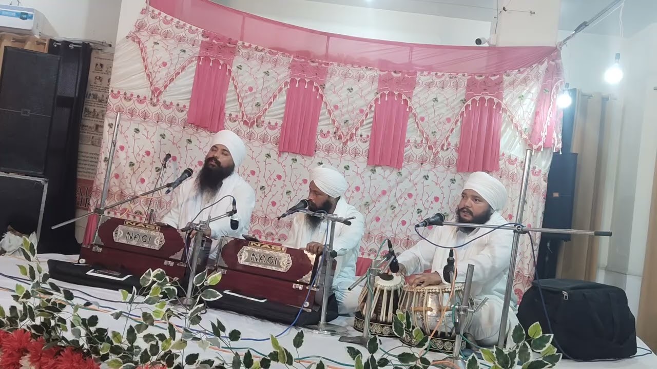March 15, 2026ਬਾਬਾ ਹਰੀ ਸਿੰਘ ਜੀ ਨੈਕੀ ਵਾਲਿਆਂ ਦੇ ਬਰਸੀ ਸਮਾਗਮ ਅਟਾਰੀ ਵਾਲਾ ਜਥਾ ਕੀਰਤਨ ਕਰਦਾ ਪੰਜੌੜਾ।