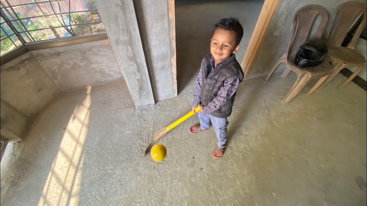 Cricket khelne ka naya tarika 😂
