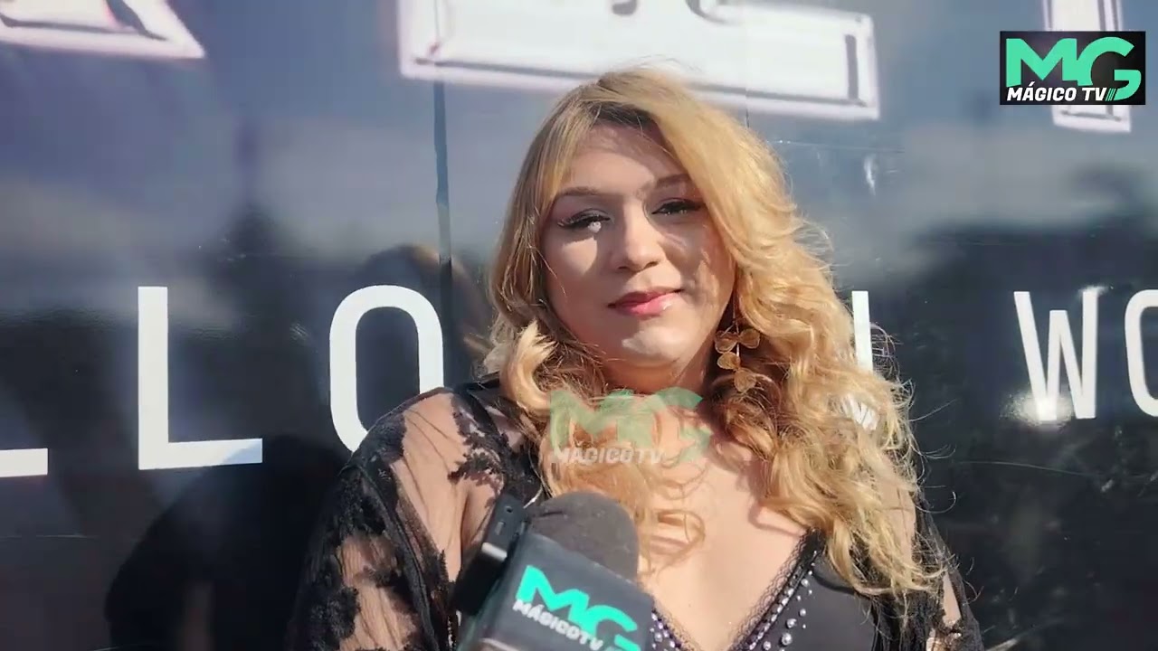 Hondureña visita El Salvador por primera vez para asistir al concierto de Shakira.