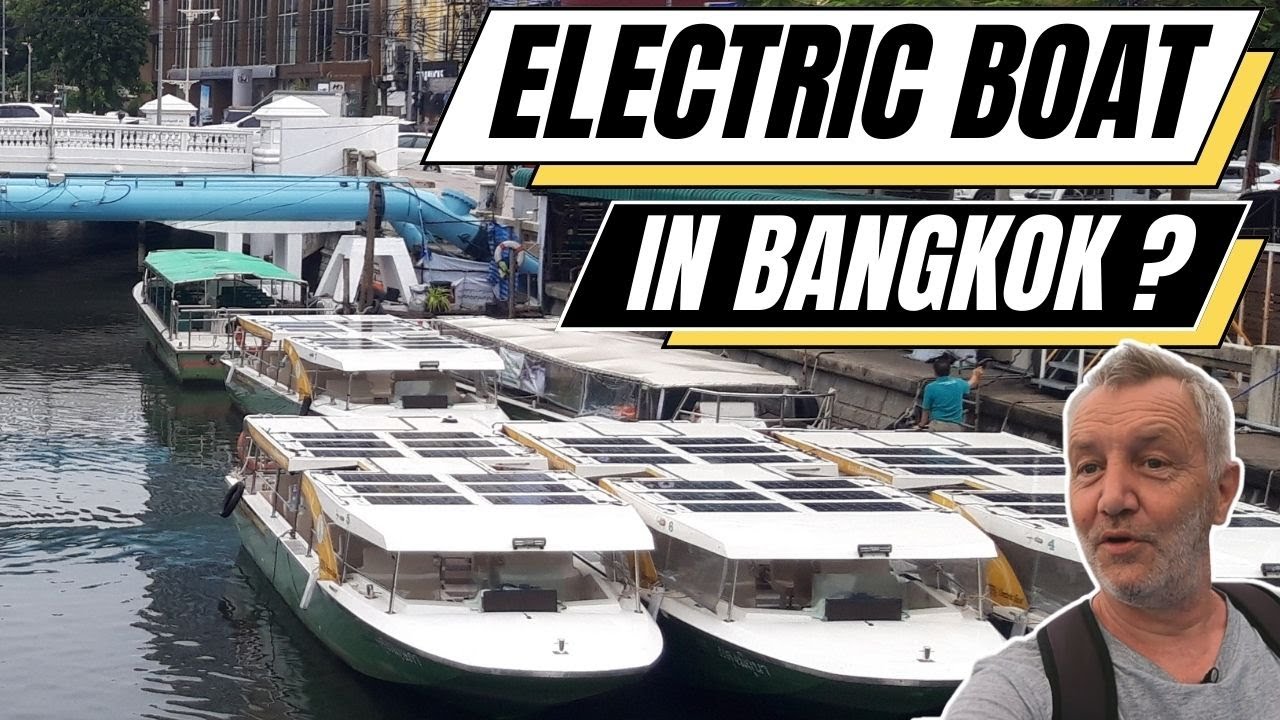 Tha&iuml;lande : Balade En Bateau Electrique Sur Un Canal A Bangkok