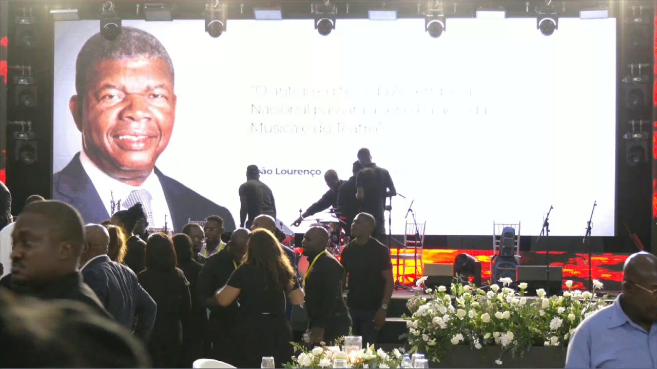 GALA DE HOMENAGEM AO MÚSICO REVOLUCIONÁRIO MATADIDI MÁRIO BWANA KITOKO