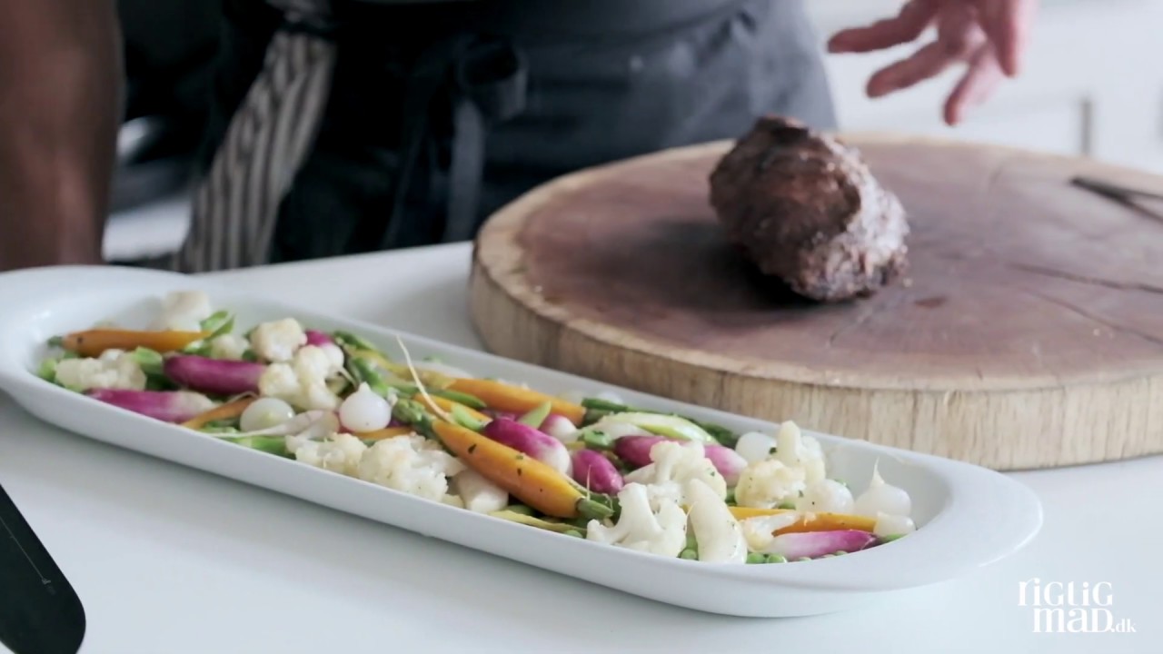 Stegt Presa (culotte) af Sortfodsgris | Med grøntsager & smør vinaigrette