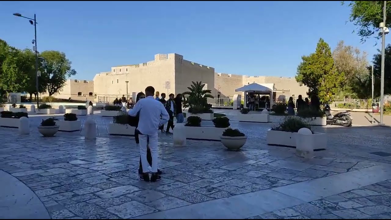 BARLETTA BORGO ANTICO-CASTELLO,PUGLIA ITALY