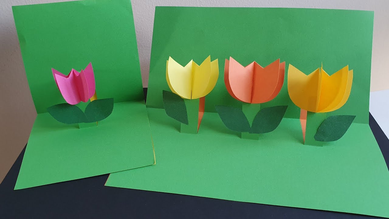 Carte pop-up tulipe pour envoyer des fleurs sans risque qu'elles se fanent