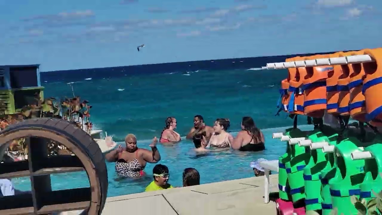 Royal beach club in Paradise 5613359459 Luxury travel by Valentina