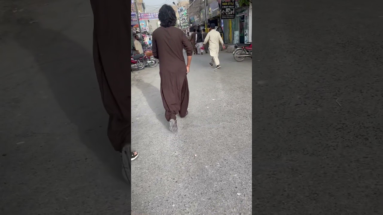 Quetta city tour #pakistan2020 #travel #tourvlog #dog