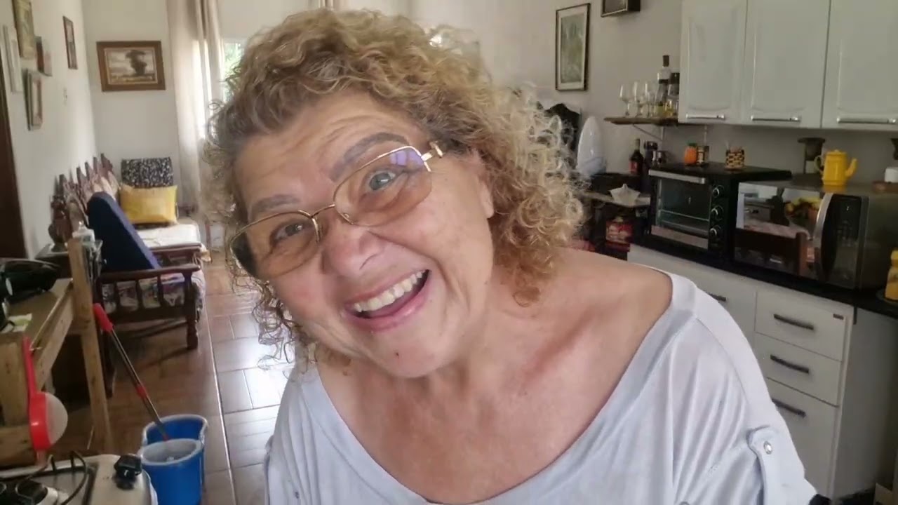 Estamos bem 🙏Estamos firmes e fortes 💪 💪 💪/Gratidão 🙏🙏🙏