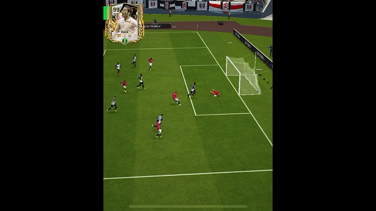 This Ra&uacute;l card is insane 🤯💀 #fcmobile