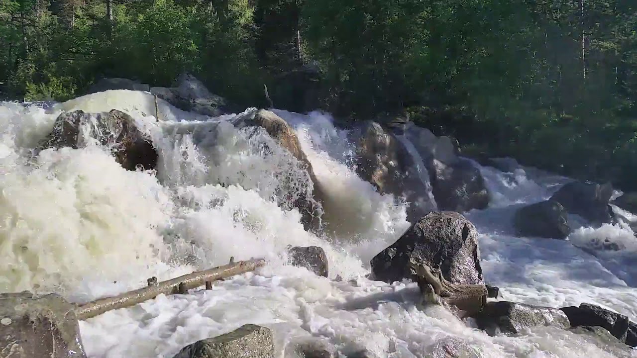 Relajante de r&iacute;o de monta&ntilde;a * 10 horas de sue&ntilde;o profundo * Sonido de la naturaleza