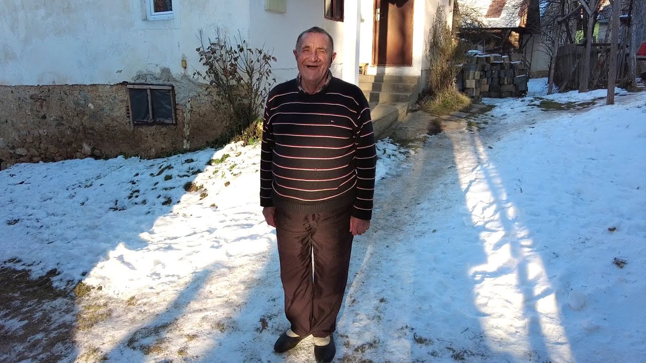 Čukundjed Bećir plete čarape za svojih 91 potomaka!