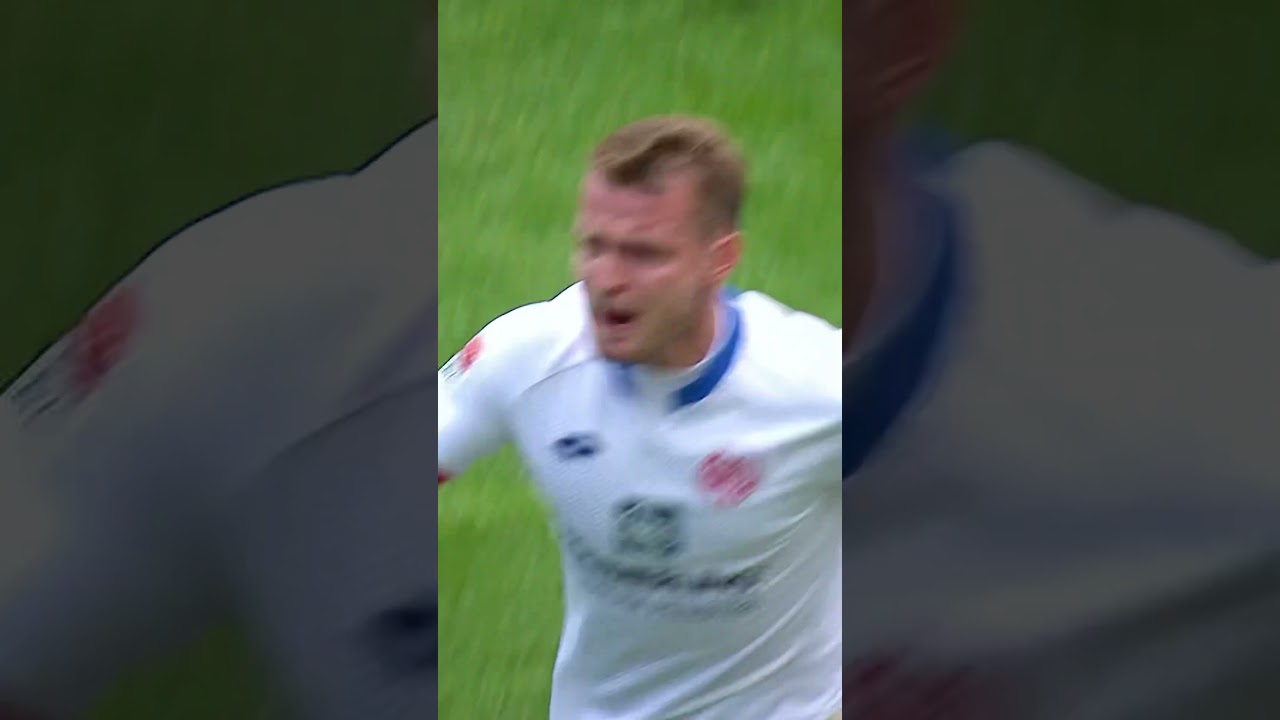 #OnThisDay in 2016 schie&szlig;t Daniel Brosinski sein erstes Tor f&uuml;r den FSV! ❤️🤍