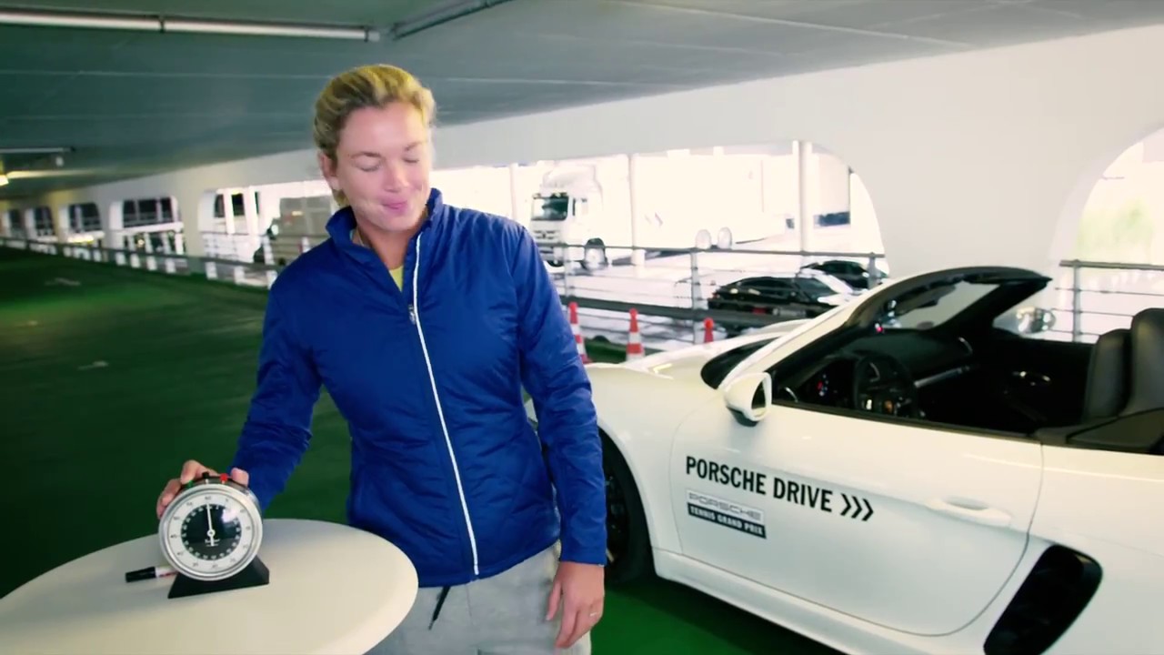 Parking Challenge with CoCo Vandeweghe - Porsche Tennis Grand Prix 2017