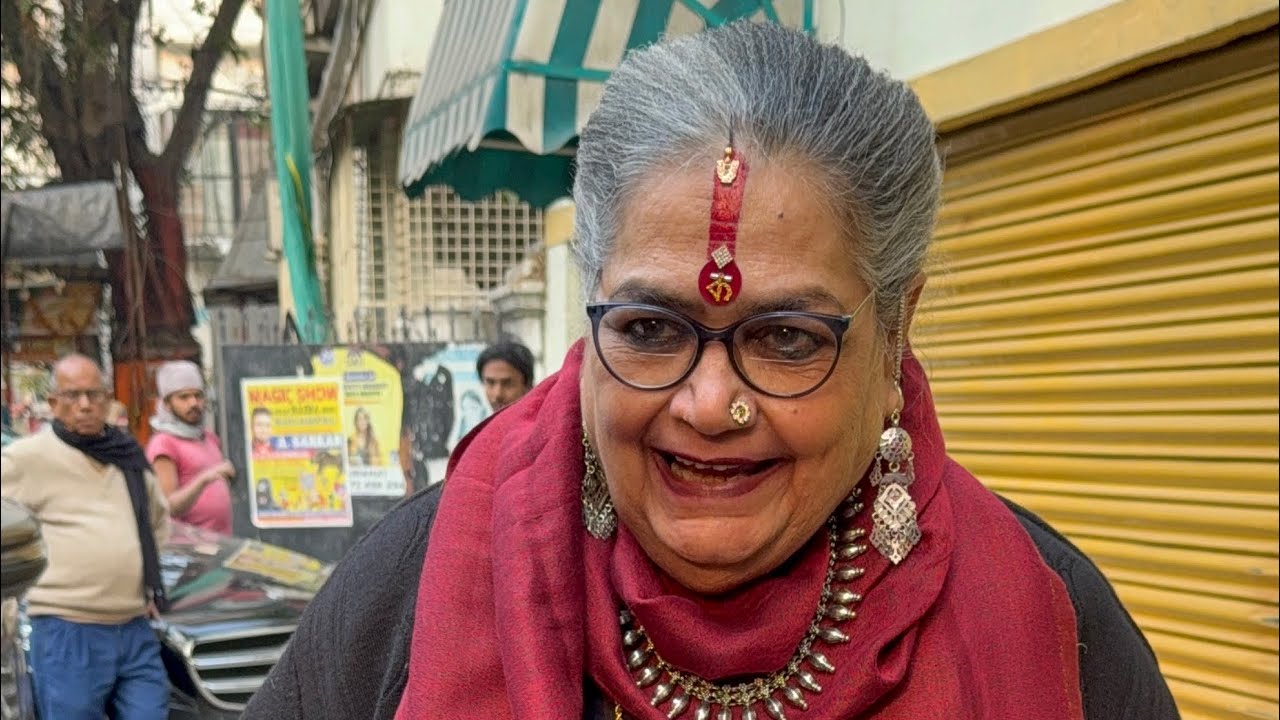 পঞ্চমদার স্মৃতিচারণায় করতে গিয়ে চোখে জল গায়িকা উষা উত্থুপ এর। আসছে নতুন গান কোথায় তুমি পঞ্চমদা।