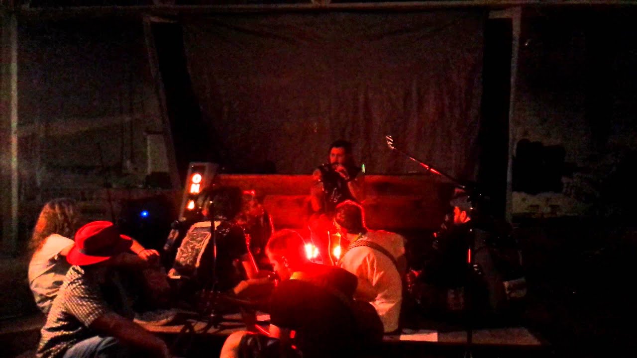 Three Little Pigs - Dirty Reggae Punks