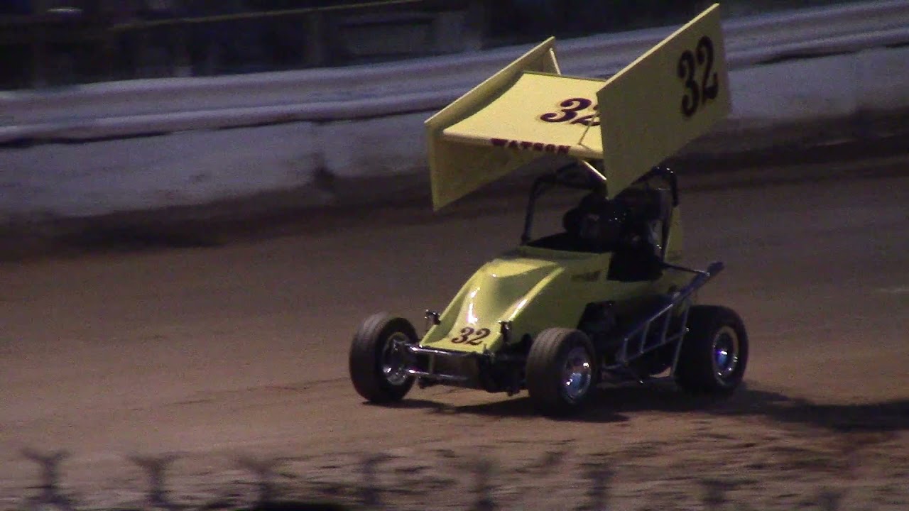 Heat Race 1.  Airport Speedway, DE.  April 10, 2021.  250cc Micro Sprint Class.  First race of 2021.