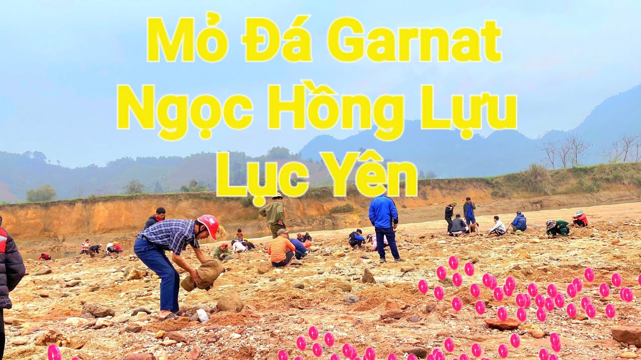 Đá Quý Granat Thạch Hồng Lựu tại sông chảy Lục Yên Yên Bái