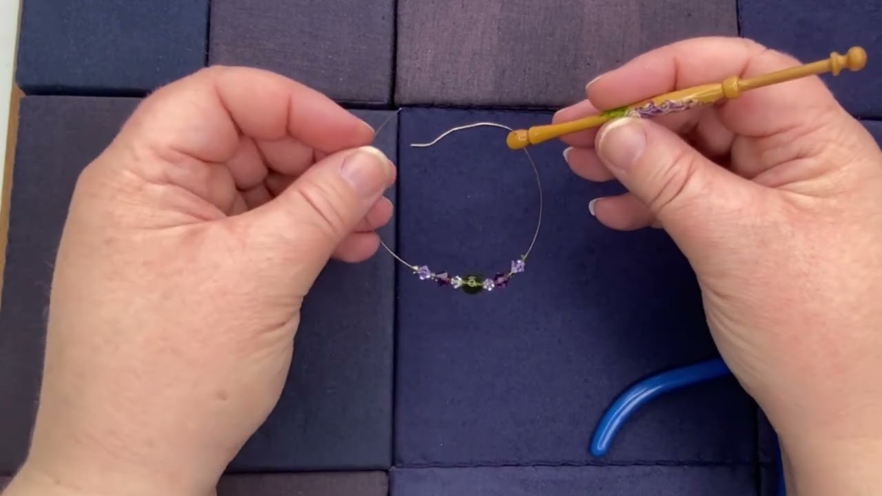 Lou Woo - How To Spangle A Lace Bobbin