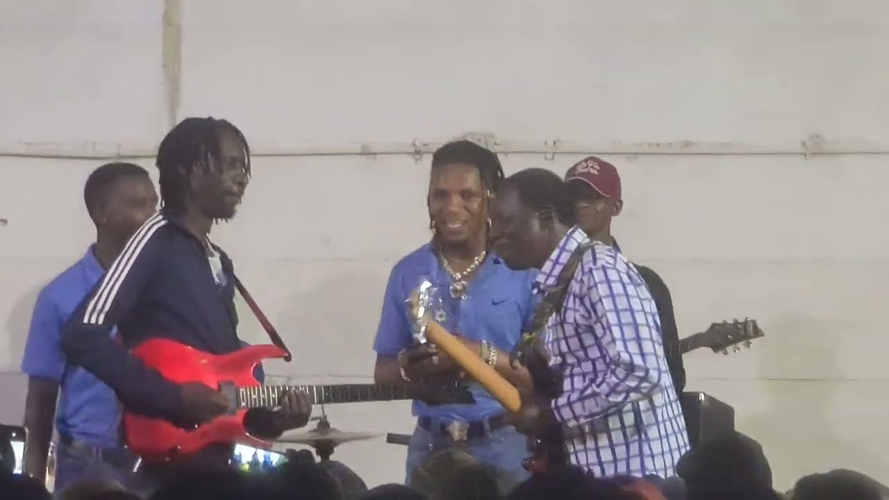 Alick Macheso ft Progress Chipfumo & Sky Walker live song shimoko changu