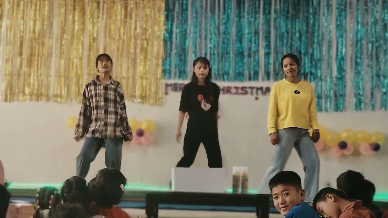 Christmas ko Ramjhamma cover Dance //song by //Milan bhujel //Surya Rasaili //Nepali Christmas song
