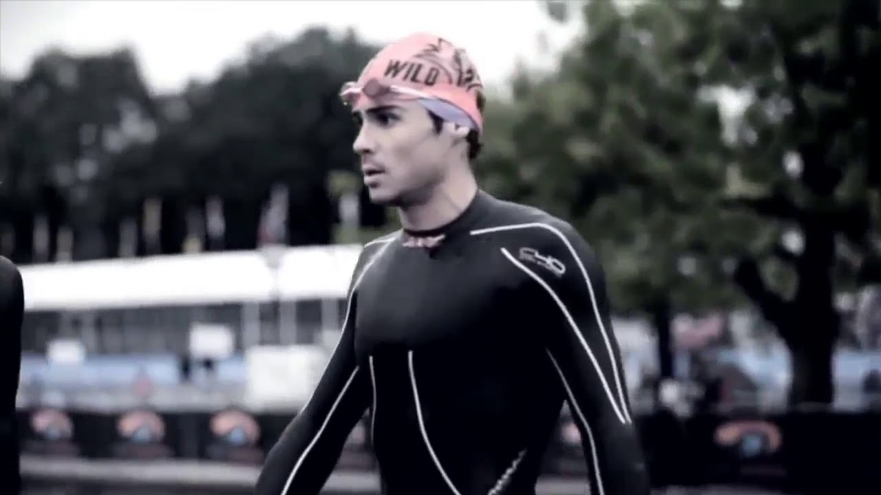 Triathlon Motivation || Javier G&oacute;mez - The Champion