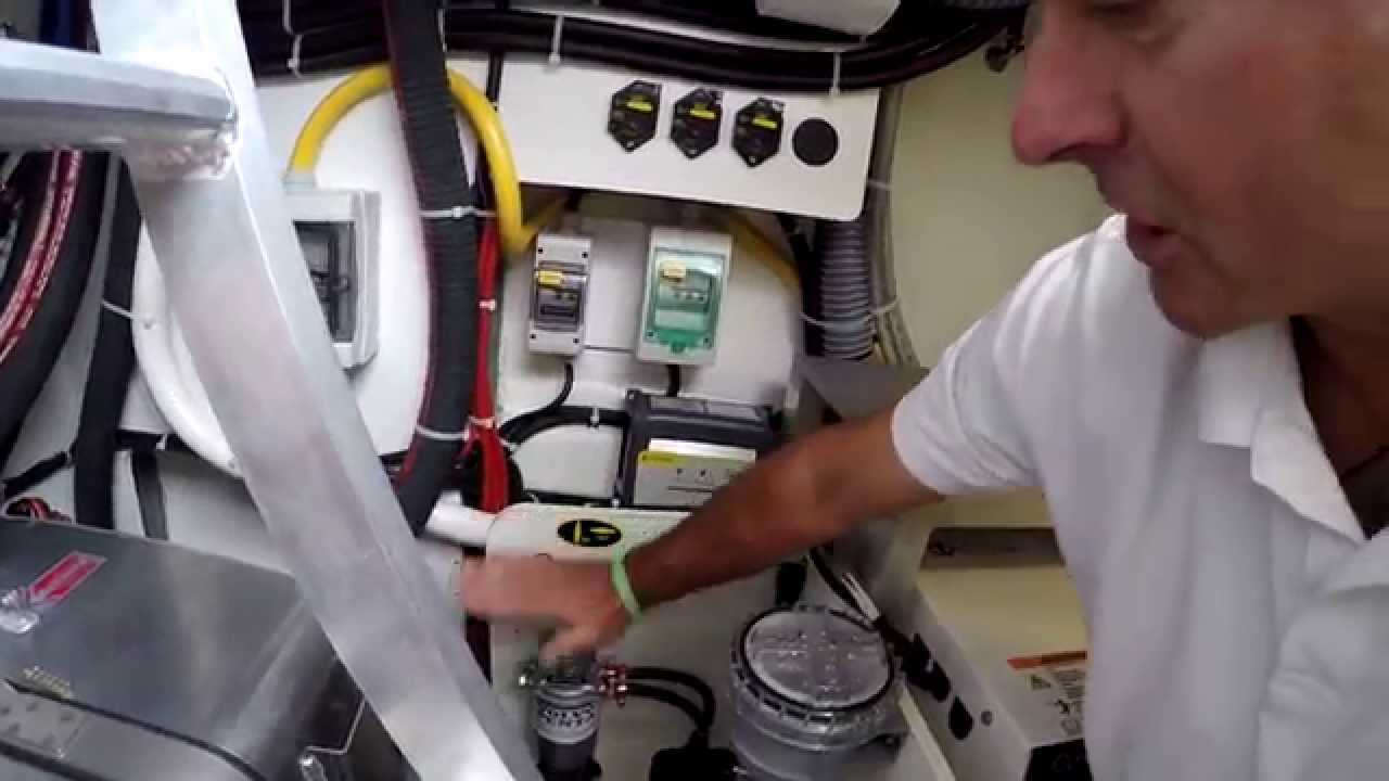 Beneteau GT 49 Engineroom Tour