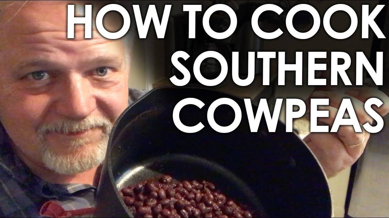 How to Cook Southern Style Cowpeas || Black Gumbo