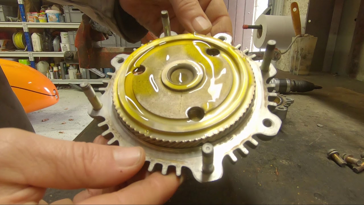 Toyota Landcruiser BJ 75 - moteur 3B (♥ Réfection du viscocoupleur ♥)