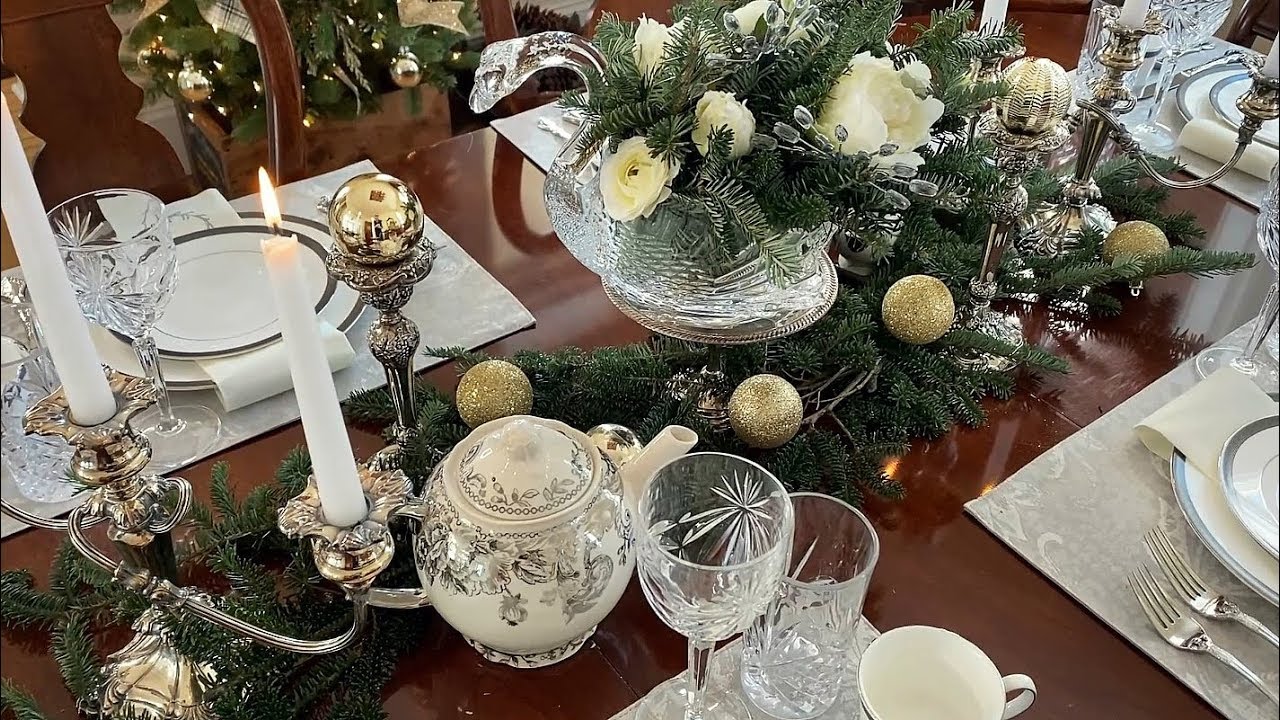 Рождественская сервировка стола — элегантное рождественское украшение — как сервировать стол к Ро...