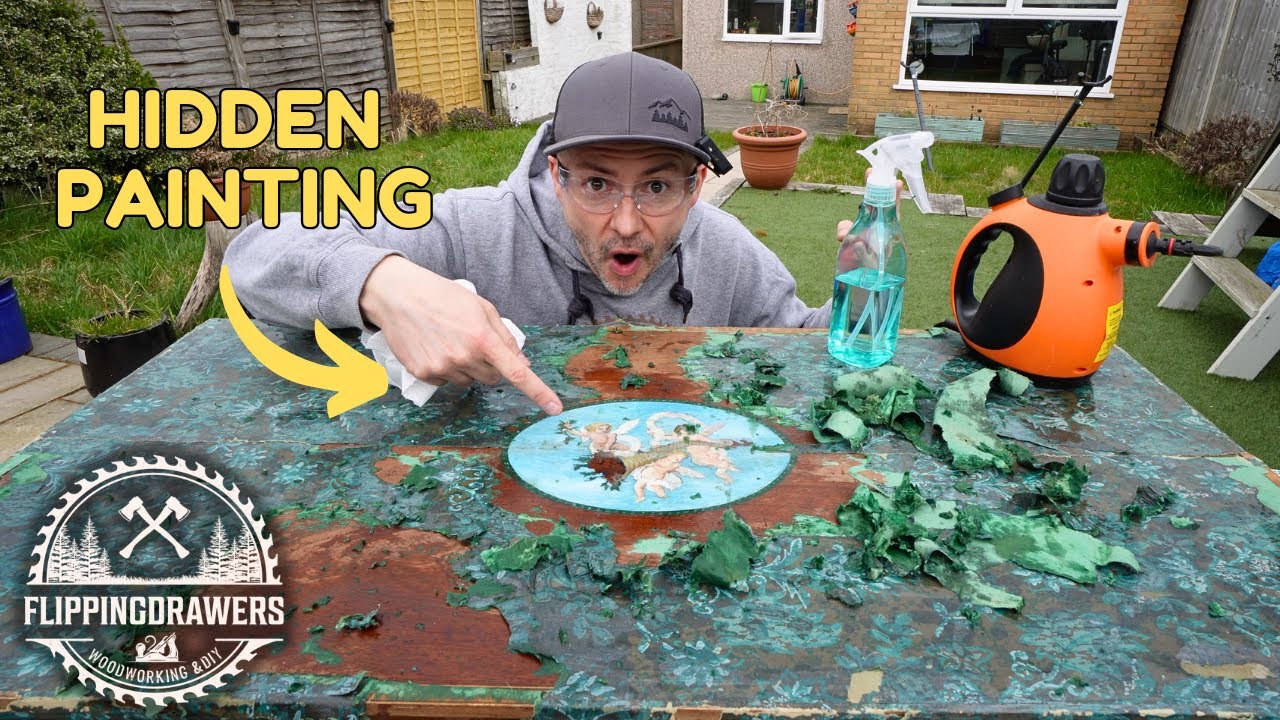 Hidden painting under wallpaper ! Satisfying restoration