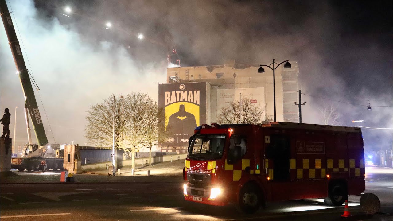 Voldsom brand på Børsen Tirsdag 16/4-24