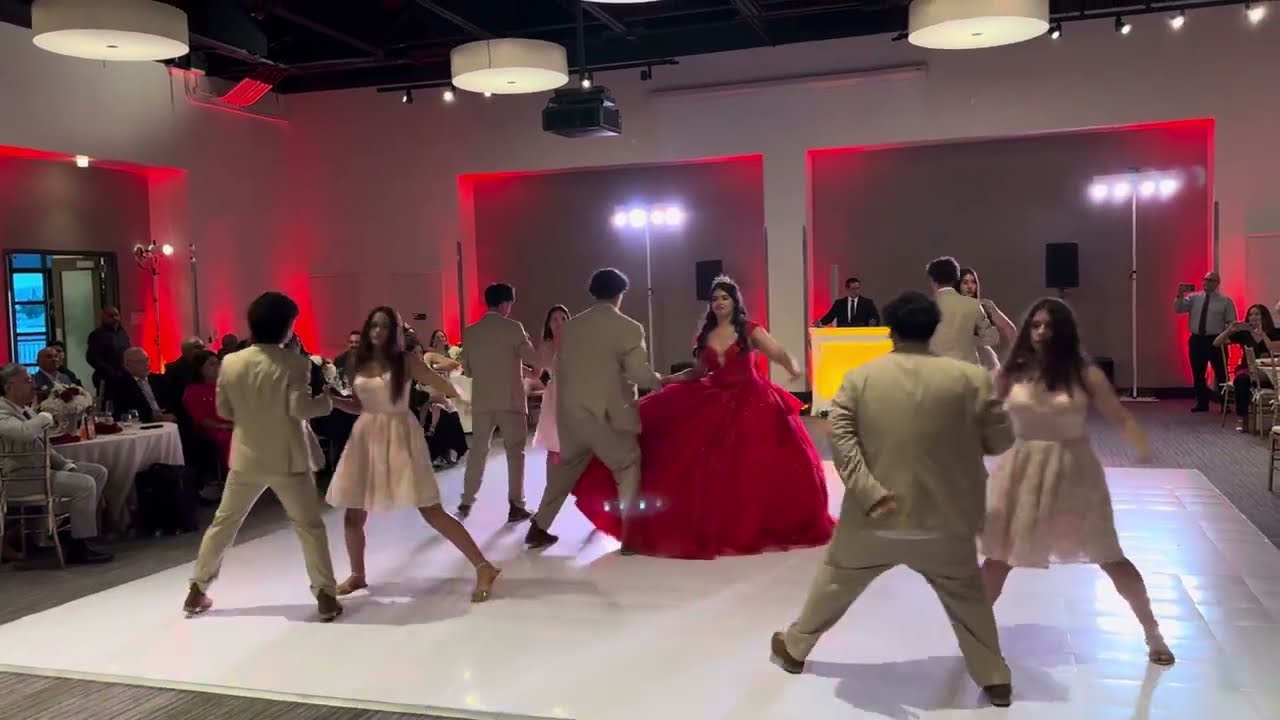 Quinceañera Vals de las Mariposas-Dreams Come True Dances