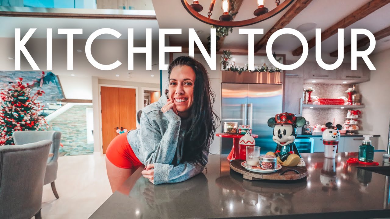 Christmas Decor KITCHEN TOUR
