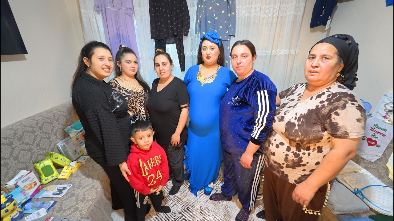 İnci anneannesinin ve ilan dedesinin bebek çeyizi