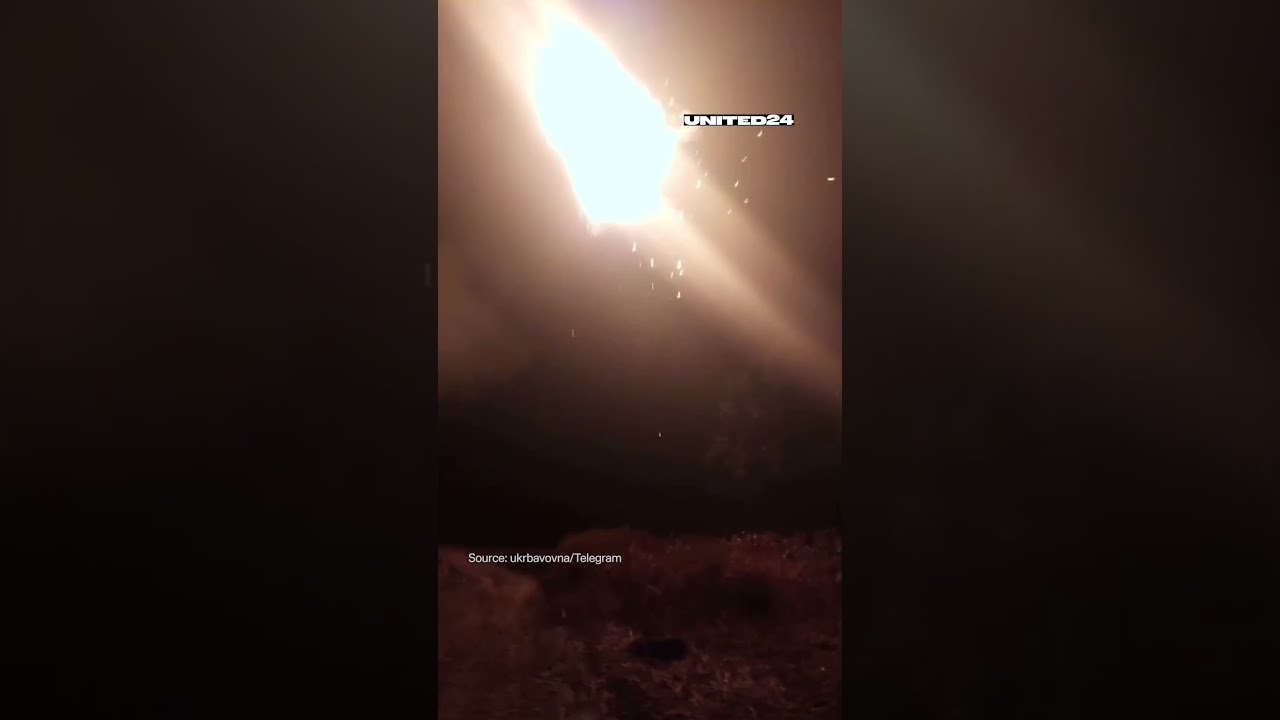 🇺🇦 anti-aircraft gunners shot down Shahed-136 attack drone at point-blank range in pitch darkness