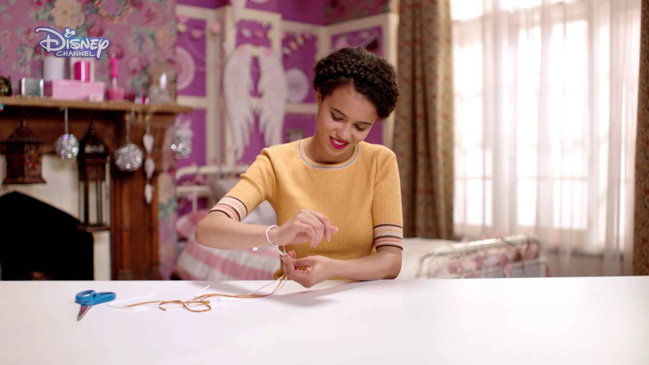 Evermoor titkai (Így készült) - Jordan karkötője. Csak a Disney Csatornán.
