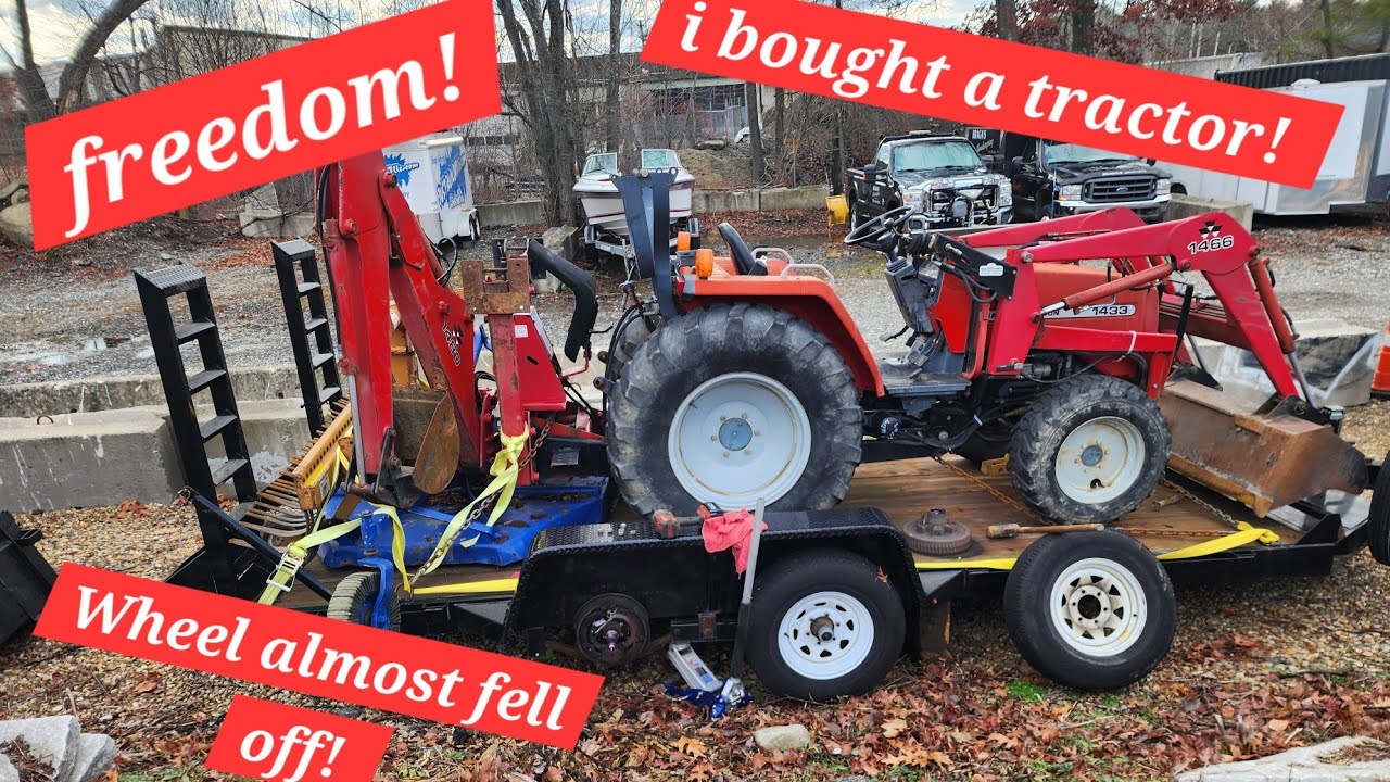 (9)I BOUGHT A TRACTOR! Avoided a trailer Tragedy! Loaded tons of scrap metal from the hoarder house!