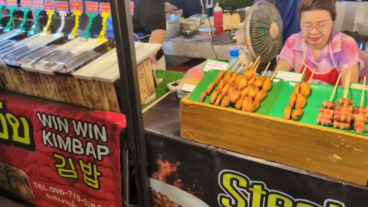 Nocny market w Chiang Mai
