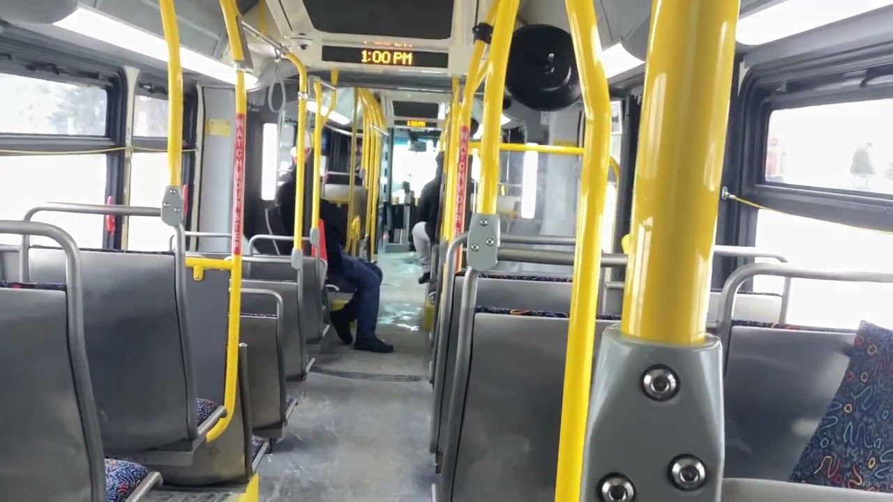 MiWay New Flyer XDE60 2284 on #39 Britannia Full Ride Eastbound 