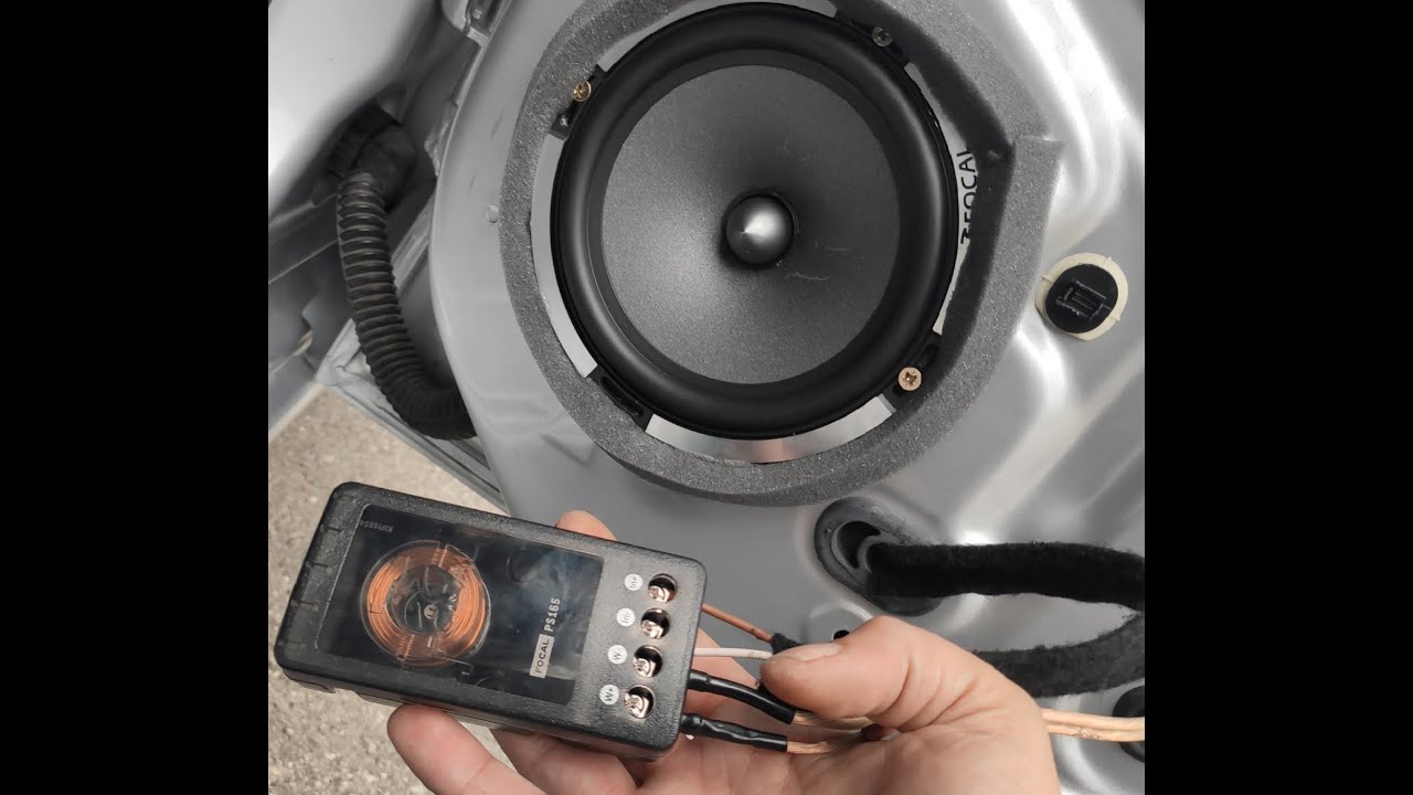 Clio 4 Sono + Passage de Câble + Pioneer & Focal