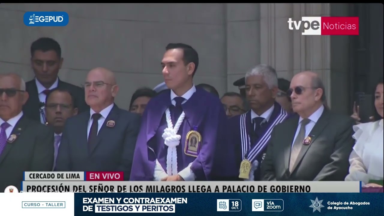 La Presidencia de la República rinde homenaje al Señor de los Milagros, en Palacio de Gobierno.