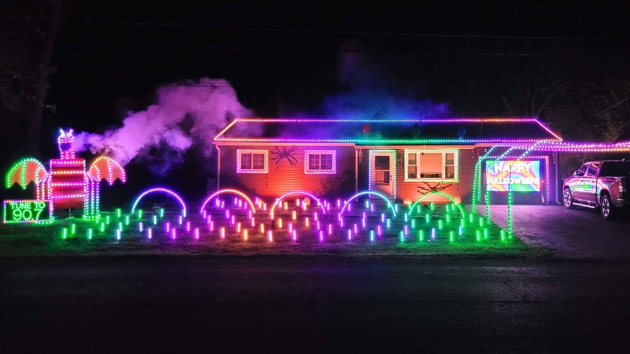 🎃 2025 FULL HALLOWEEN LIGHT SHOW! - Bridgeport's Brightest Lights