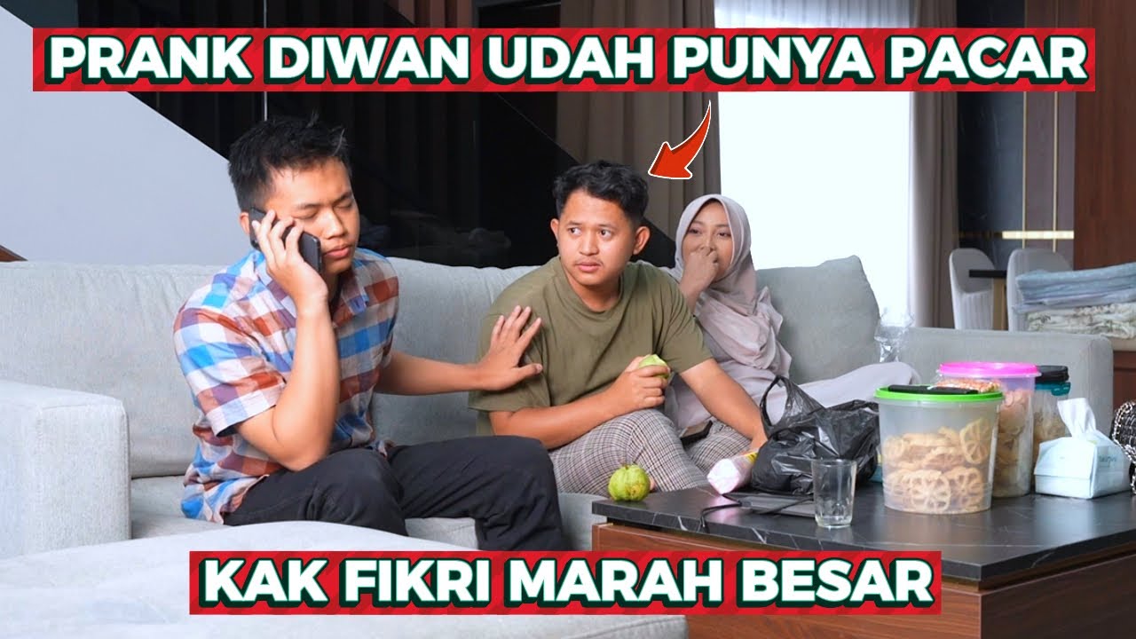 DIWAN TELPONAN ALAY SAMA PACAR DI DEPAN KA FIKRI DAN KA ZURA