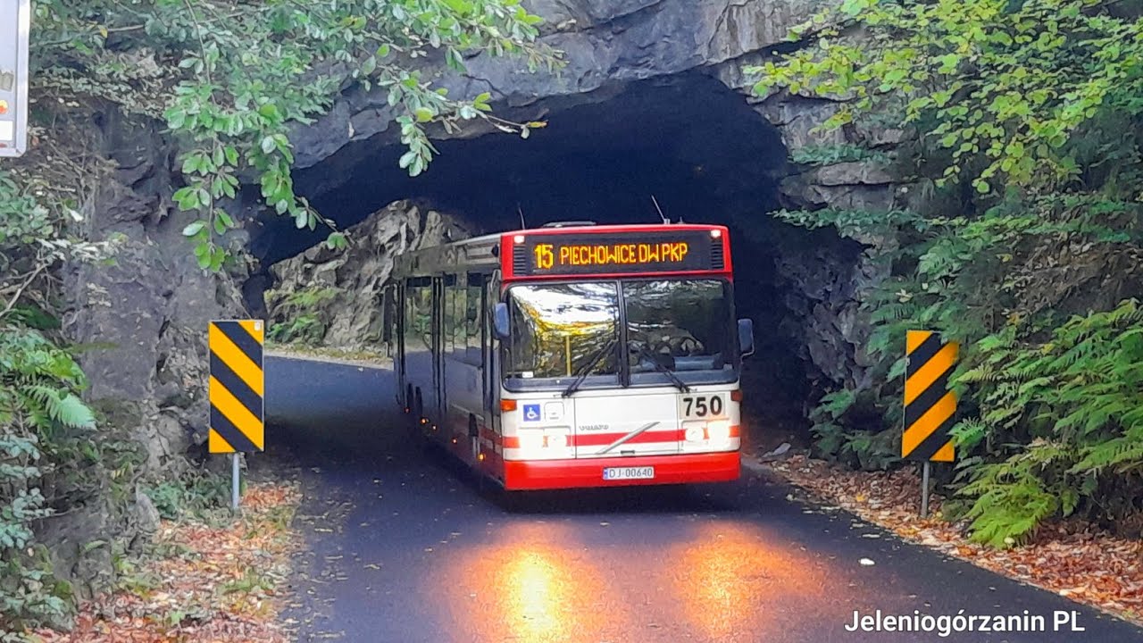 Volvo po Kotlinie Jeleniogórskiej 21.10.2023 (10:00-17:00)
