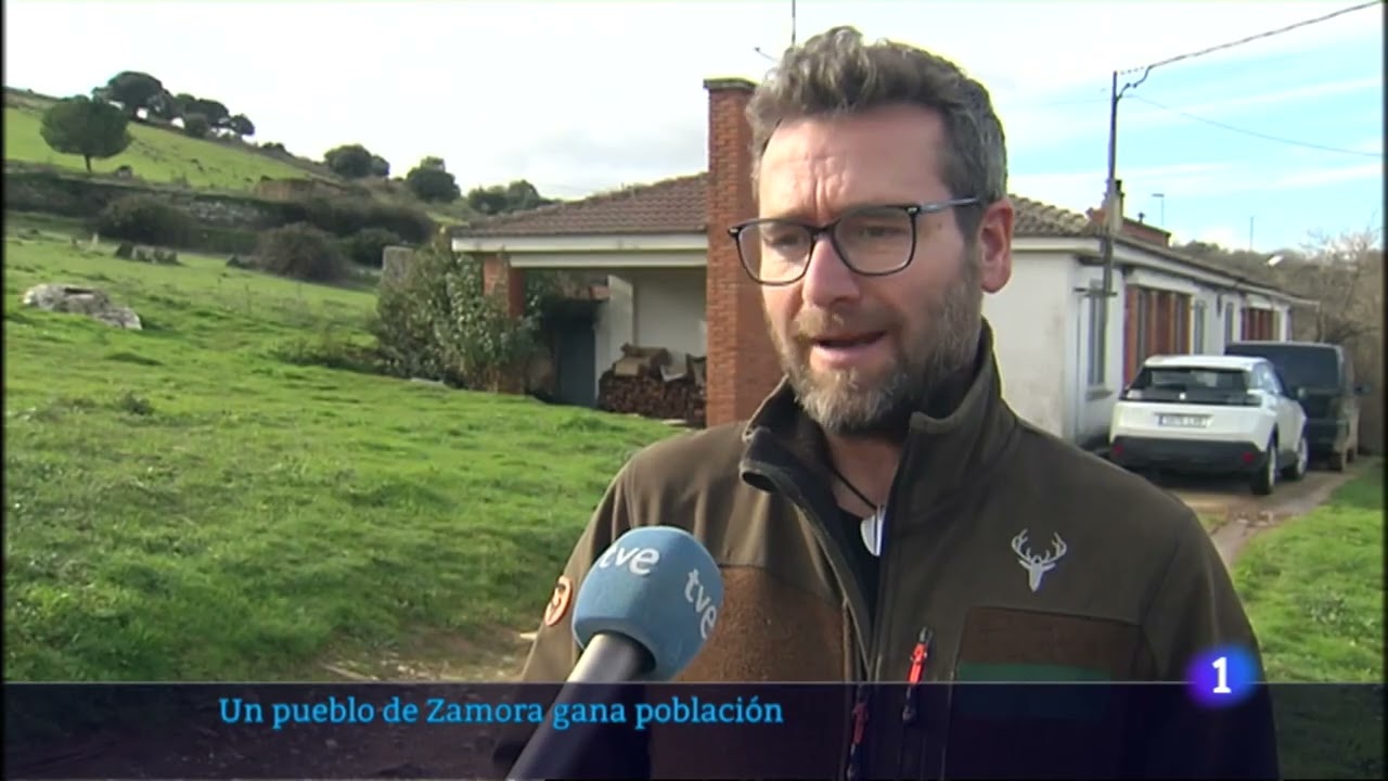 MANZANAL del BARCO y su F&Oacute;RMULA para GANAR POBLACI&Oacute;N | Noticias Castilla y Le&oacute;n, TVE