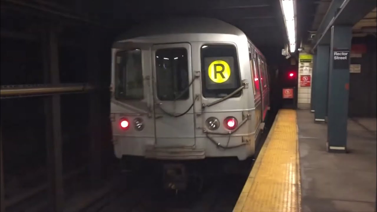 BMT Broadway Line: (R) and (W) Trains @ Rector Street (R46, R68A, R160B)