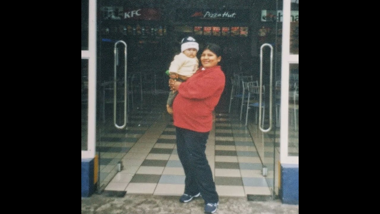 Rosas - 4 DE DICIEMBRE