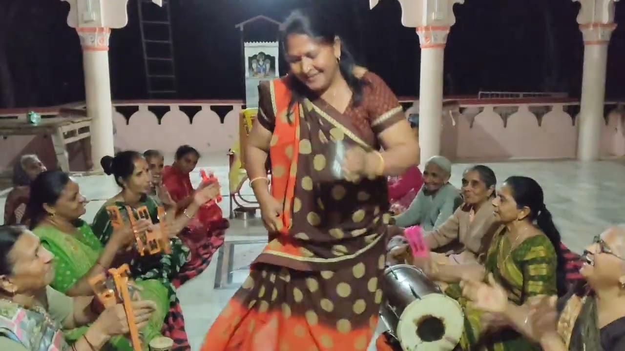 મારે નતો પીવો ને મને પાયો રે હરિ રસ પીવા જેવું છે