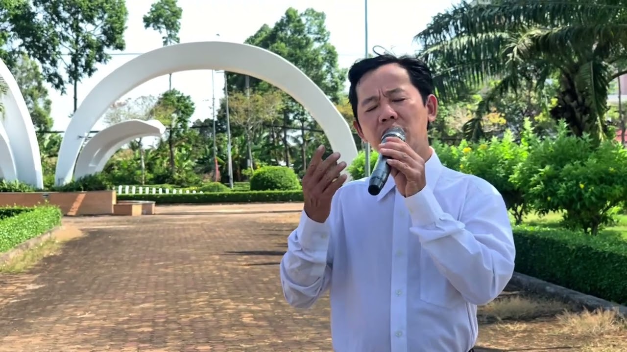 Nhạc xưa đường phố. Tuyệt phẩm Trữ Tình làm xao xuyến người nghe