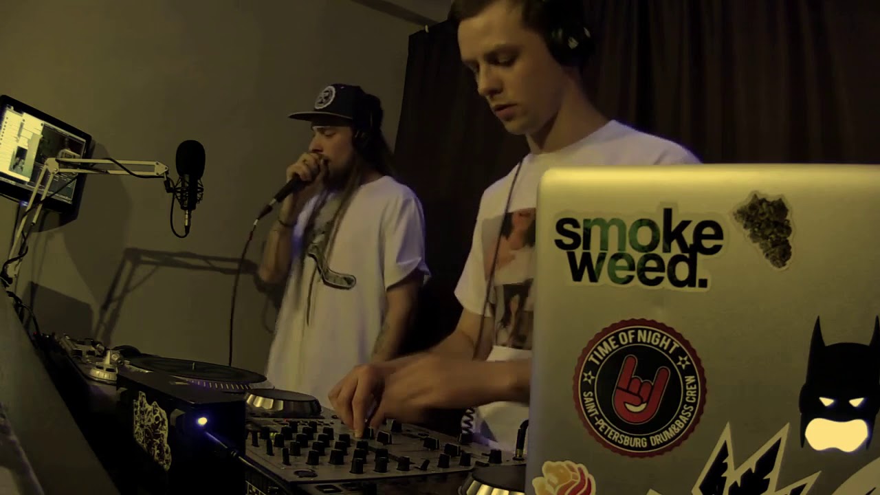Lowriderz & MC Smoky Dogg - 11th Radio Live@Integration 06 05 2017